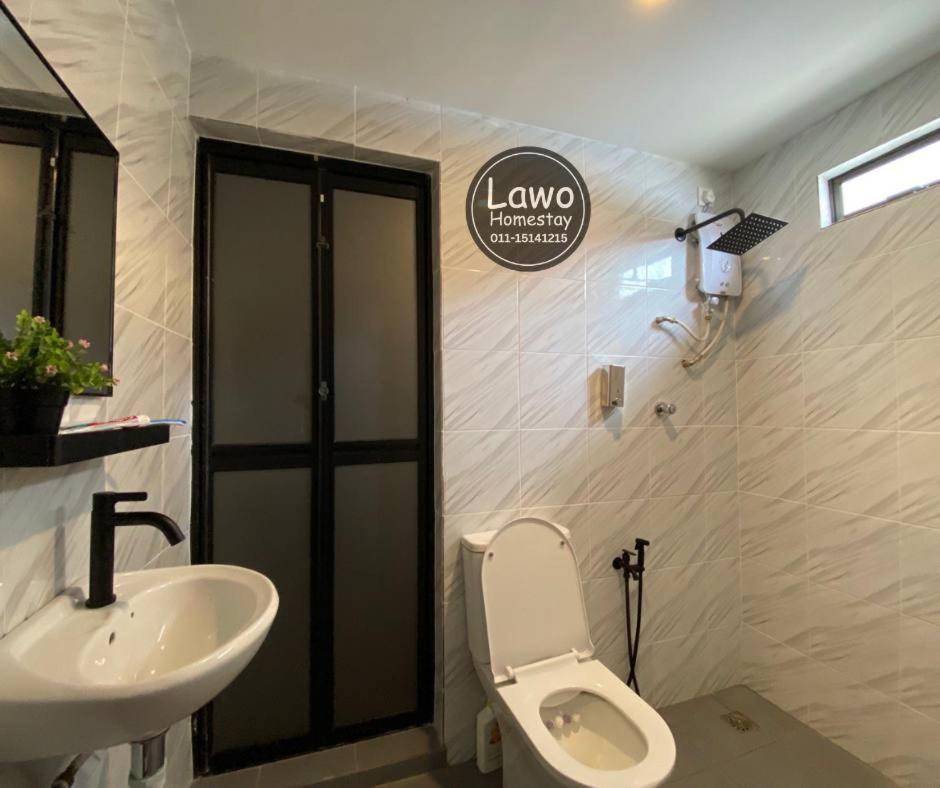 The Lawo Homestay كُوالا تيرينغانو المظهر الخارجي الصورة